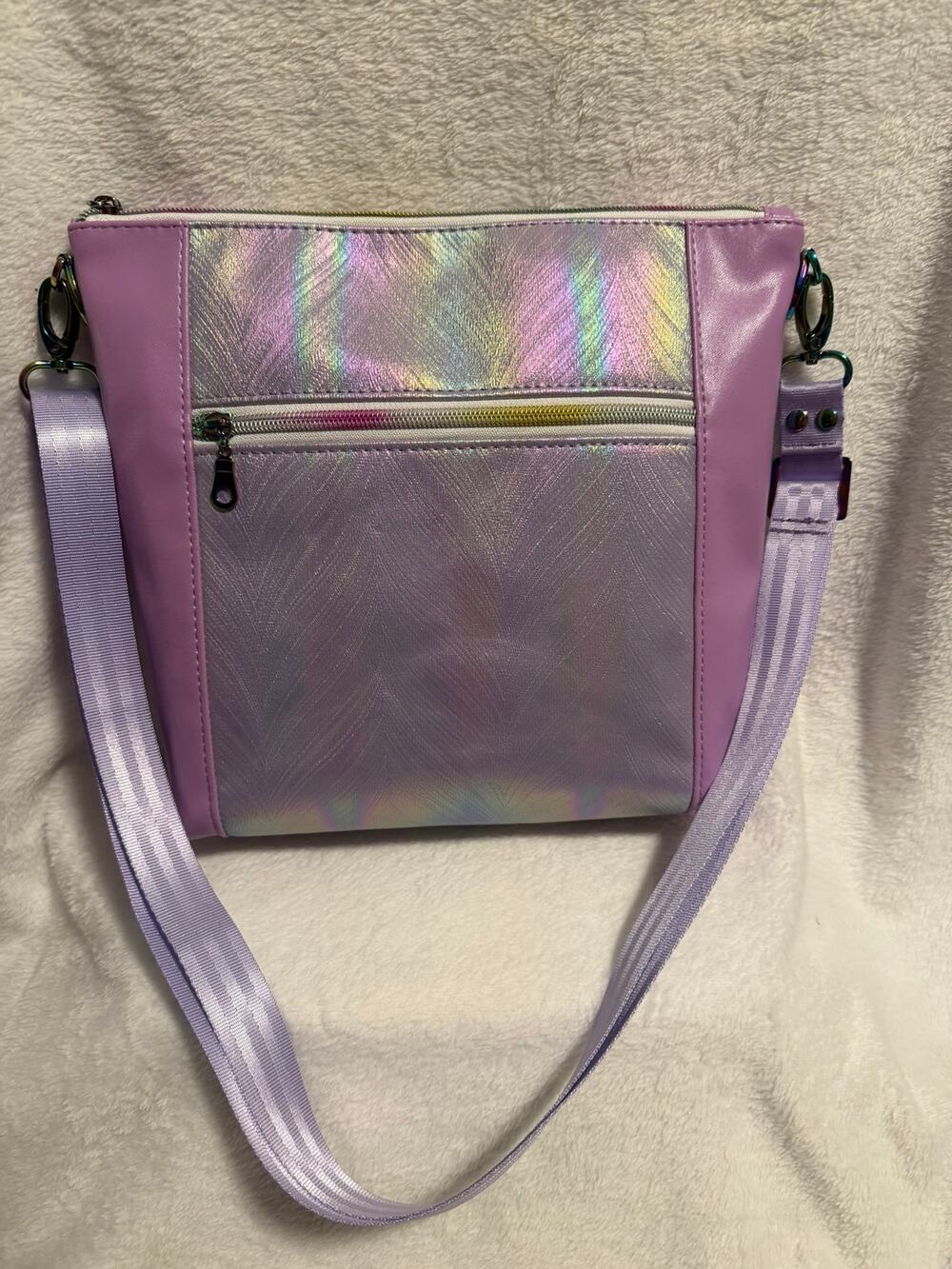 La Mágica Holographic Crossbody